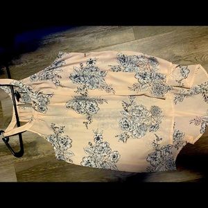 Swing floral tank, high-low hem